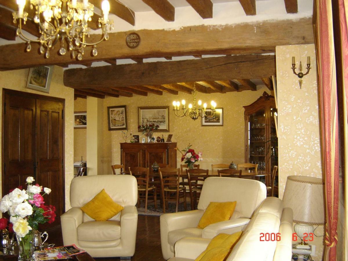 Bed and Breakfast La Ferme Le Merger La Ferte-Gaucher Экстерьер фото