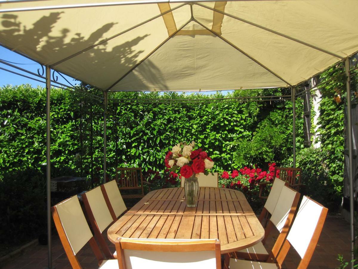 Bed and Breakfast La Ferme Le Merger La Ferte-Gaucher Экстерьер фото